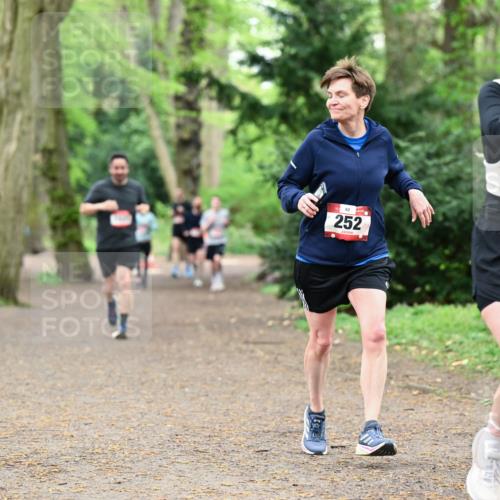 19.04.2026 - Hammer Lauf Dr. Thomas Lammeyer http://msf.ph/oto/9532198 19.04.2026 10:10:44 Laufen 252, 978 meine-sportfotos.de