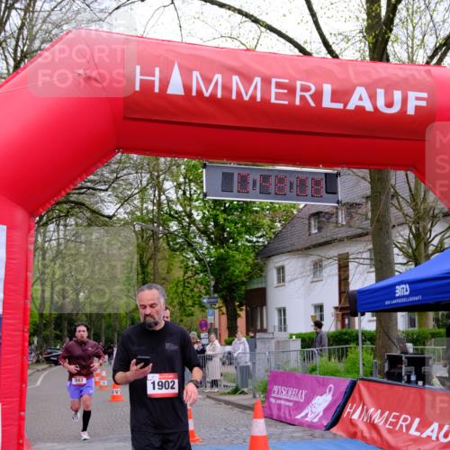 19.04.2026 - Hammer Lauf Tim E. http://msf.ph/oto/9532263 19.04.2026 10:33:16 Ziel 308, 543, 1021, 1794, 1898, 1902 meine-sportfotos.de