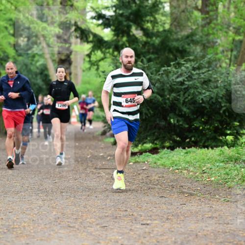 19.04.2026 - Hammer Lauf Dr. Thomas Lammeyer http://msf.ph/oto/9532341 19.04.2026 10:11:03 Laufen 1200 meine-sportfotos.de