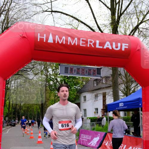 19.04.2026 - Hammer Lauf Tim E. http://msf.ph/oto/9532342 19.04.2026 10:33:56 Ziel 165, 252, 323, 616, 813, 878, 1727, 1763 meine-sportfotos.de