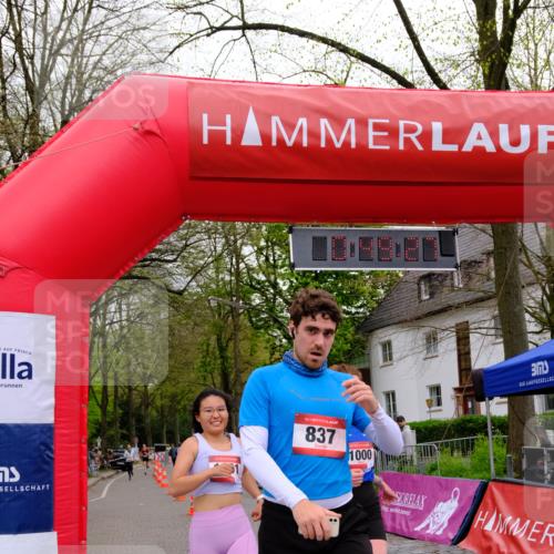 19.04.2026 - Hammer Lauf Tim E. http://msf.ph/oto/9532420 19.04.2026 10:34:35 Ziel 837, 1000, 1001 meine-sportfotos.de