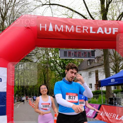 19.04.2026 - Hammer Lauf Tim E. http://msf.ph/oto/9532423 19.04.2026 10:34:35 Ziel 837, 1000, 1001 meine-sportfotos.de