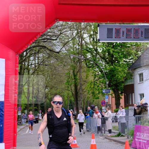 19.04.2026 - Hammer Lauf Tim E. http://msf.ph/oto/9532545 19.04.2026 10:35:18 Ziel 179, 337, 879, 1002, 1004, 1010, 1150 meine-sportfotos.de