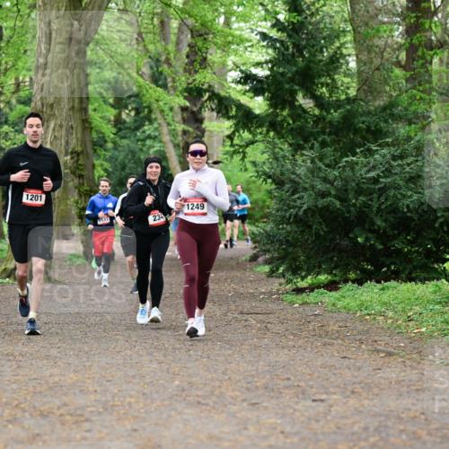 19.04.2026 - Hammer Lauf Dr. Thomas Lammeyer http://msf.ph/oto/9532587 19.04.2026 10:11:38 Laufen 1201, 1249, 1133, 234 meine-sportfotos.de