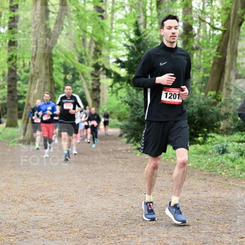 19.04.2026 - Hammer Lauf Dr. Thomas Lammeyer http://msf.ph/oto/9532612 19.04.2026 10:11:42 Laufen 1201 meine-sportfotos.de