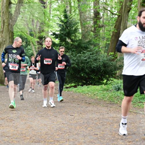 19.04.2026 - Hammer Lauf Dr. Thomas Lammeyer http://msf.ph/oto/9532650 19.04.2026 10:11:49 Laufen 125, 2024, 352, 254, 1290, 1608, 551, 613 meine-sportfotos.de