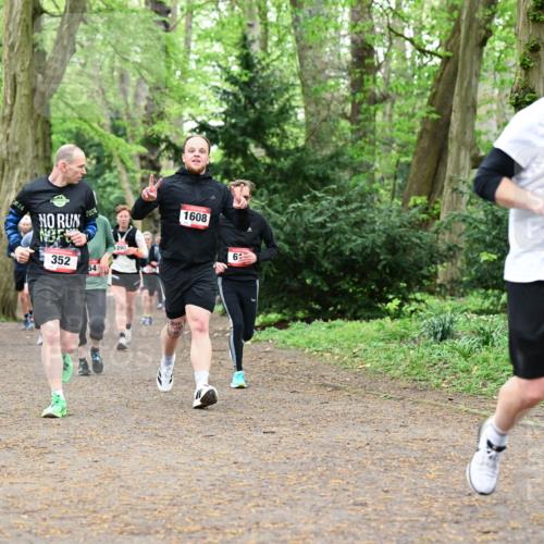 19.04.2026 - Hammer Lauf Dr. Thomas Lammeyer http://msf.ph/oto/9532651 19.04.2026 10:11:49 Laufen 1256, 2024, 2024, 352, 290, 1608, 551 meine-sportfotos.de