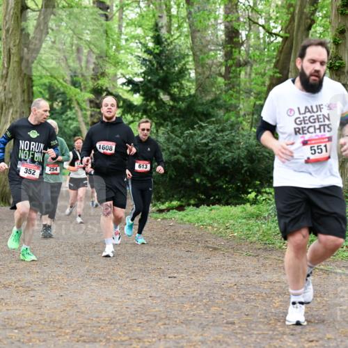 19.04.2026 - Hammer Lauf Dr. Thomas Lammeyer http://msf.ph/oto/9532652 19.04.2026 10:11:48 Laufen 1256, 352, 204, 254, 1608, 613, 551 meine-sportfotos.de
