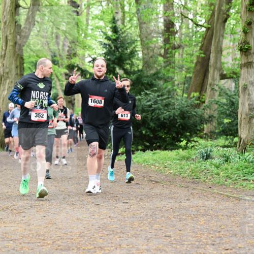 19.04.2026 - Hammer Lauf Dr. Thomas Lammeyer http://msf.ph/oto/9532654 19.04.2026 10:11:49 Laufen 1256, 2024, 352, 290, 1608, 613 meine-sportfotos.de