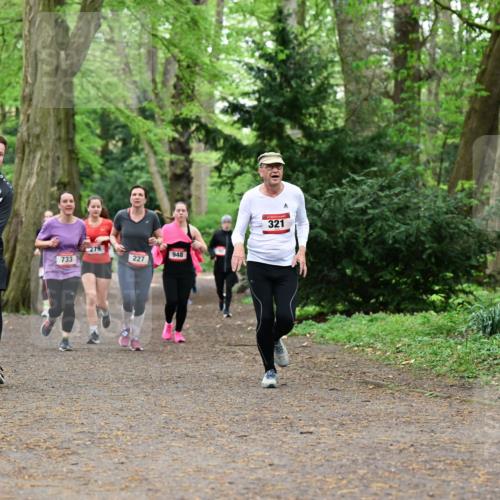 19.04.2026 - Hammer Lauf Dr. Thomas Lammeyer http://msf.ph/oto/9532792 19.04.2026 10:12:12 Laufen 1640, 733, 279, 227, 948, 321 meine-sportfotos.de