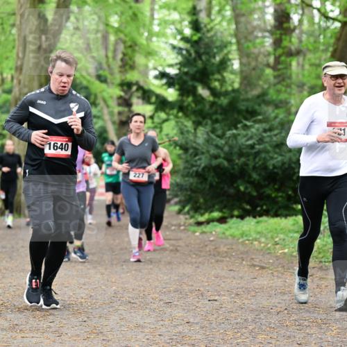 19.04.2026 - Hammer Lauf Dr. Thomas Lammeyer http://msf.ph/oto/9532804 19.04.2026 10:12:14 Laufen 1640, 227 meine-sportfotos.de