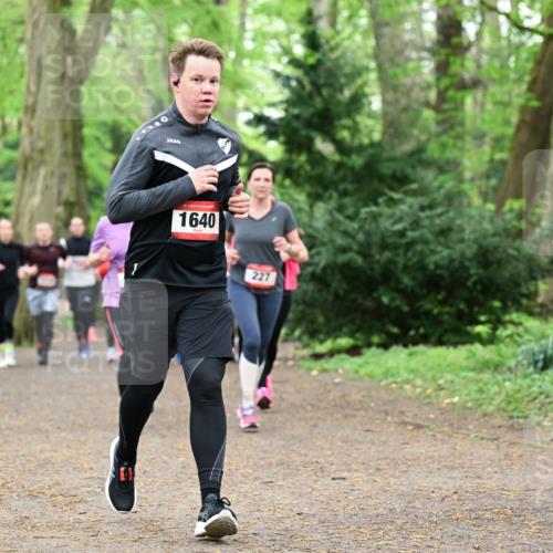 19.04.2026 - Hammer Lauf Dr. Thomas Lammeyer http://msf.ph/oto/9532808 19.04.2026 10:12:15 Laufen 1640, 227, 321 meine-sportfotos.de