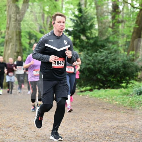 19.04.2026 - Hammer Lauf Dr. Thomas Lammeyer http://msf.ph/oto/9532809 19.04.2026 10:12:15 Laufen 1640, 227, 321 meine-sportfotos.de