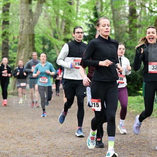 19.04.2026 - Hammer Lauf Dr. Thomas Lammeyer http://msf.ph/oto/9532848 19.04.2026 10:12:22 Laufen 542, 192, 215, 386, 324 meine-sportfotos.de