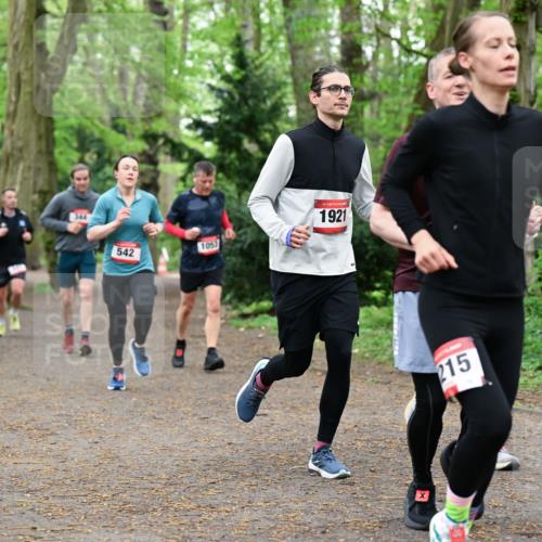 19.04.2026 - Hammer Lauf Dr. Thomas Lammeyer http://msf.ph/oto/9532851 19.04.2026 10:12:23 Laufen 542, 1053, 1921, 215 meine-sportfotos.de