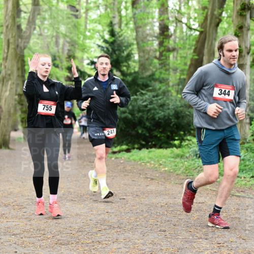 19.04.2026 - Hammer Lauf Dr. Thomas Lammeyer http://msf.ph/oto/9532878 19.04.2026 10:12:27 Laufen 755, 241, 344 meine-sportfotos.de