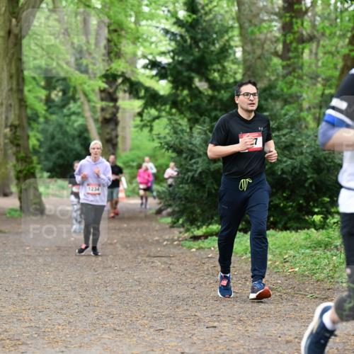 19.04.2026 - Hammer Lauf Dr. Thomas Lammeyer http://msf.ph/oto/9532987 19.04.2026 10:12:46 Laufen 1234 meine-sportfotos.de