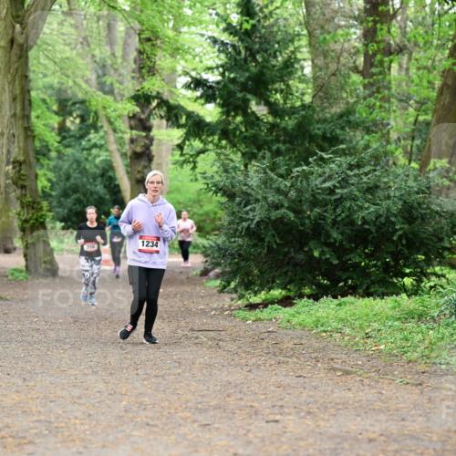 19.04.2026 - Hammer Lauf Dr. Thomas Lammeyer http://msf.ph/oto/9532993 19.04.2026 10:12:47 Laufen 907 meine-sportfotos.de