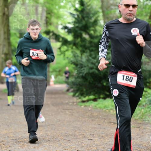 19.04.2026 - Hammer Lauf Dr. Thomas Lammeyer http://msf.ph/oto/9533147 19.04.2026 10:13:11 Laufen 920, 180, 1877 meine-sportfotos.de