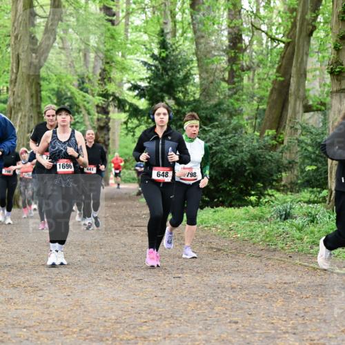19.04.2026 - Hammer Lauf Dr. Thomas Lammeyer http://msf.ph/oto/9533458 19.04.2026 10:14:15 Laufen 1783, 1696, 441, 798, 648, 798, 148 meine-sportfotos.de