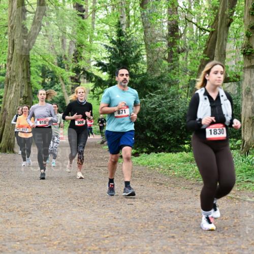 19.04.2026 - Hammer Lauf Dr. Thomas Lammeyer http://msf.ph/oto/9533725 19.04.2026 10:15:01 Laufen 653, 910, 909, 871, 1830, 1692 meine-sportfotos.de