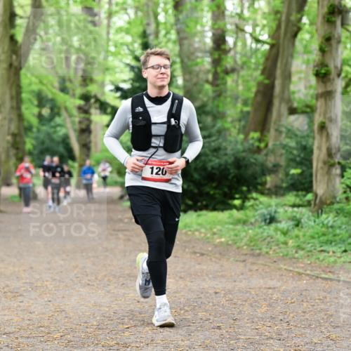 19.04.2026 - Hammer Lauf Dr. Thomas Lammeyer http://msf.ph/oto/9533781 19.04.2026 10:15:11 Laufen 120 meine-sportfotos.de
