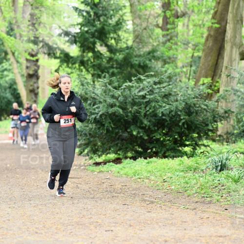 19.04.2026 - Hammer Lauf Dr. Thomas Lammeyer http://msf.ph/oto/9533945 19.04.2026 10:15:41 Laufen 253, 251 meine-sportfotos.de