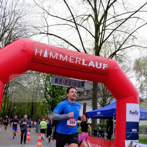 19.04.2026 - Hammer Lauf Tim E. http://msf.ph/oto/9534013 19.04.2026 10:36:02 Ziel 166, 359, 498, 544, 955, 1101, 1201, 1239, 1700, 1713 meine-sportfotos.de