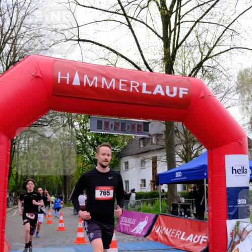19.04.2026 - Hammer Lauf Tim E. http://msf.ph/oto/9534043 19.04.2026 10:36:11 Ziel 110, 254, 498, 610, 765, 955, 1142, 1249 meine-sportfotos.de