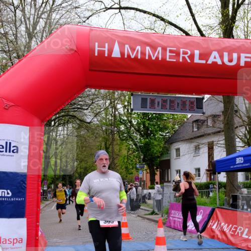 19.04.2026 - Hammer Lauf Tim E. http://msf.ph/oto/9534270 19.04.2026 10:38:16 Ziel 305, 963, 1900, 1901, 1926 meine-sportfotos.de