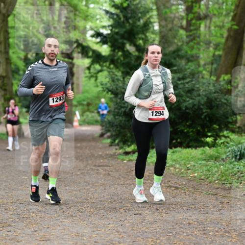 19.04.2026 - Hammer Lauf Dr. Thomas Lammeyer http://msf.ph/oto/9534302 19.04.2026 10:16:20 Laufen 1293, 1294 meine-sportfotos.de