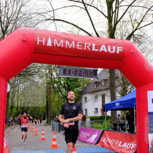 19.04.2026 - Hammer Lauf Tim E. http://msf.ph/oto/9534407 19.04.2026 10:39:34 Ziel 329, 1074, 1896 meine-sportfotos.de