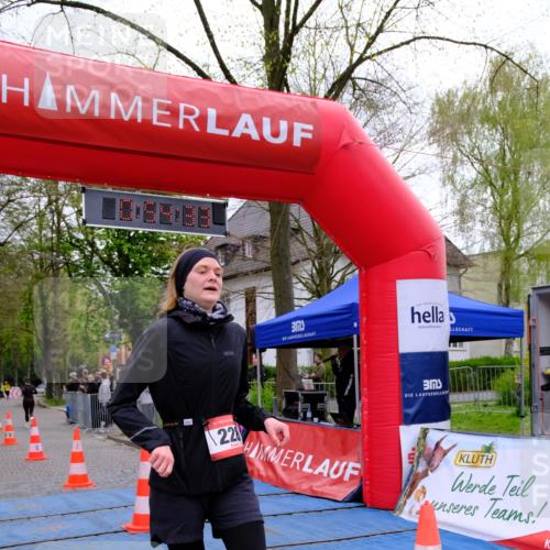 19.04.2026 - Hammer Lauf Tim E. http://msf.ph/oto/9534430 19.04.2026 10:39:41 Ziel 190, 228, 329, 1736 meine-sportfotos.de