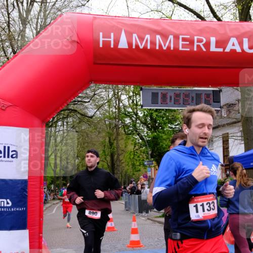 19.04.2026 - Hammer Lauf Tim E. http://msf.ph/oto/9534533 19.04.2026 10:40:22 Ziel 178, 315, 343, 891, 1124, 1133, 1304, 1872 meine-sportfotos.de