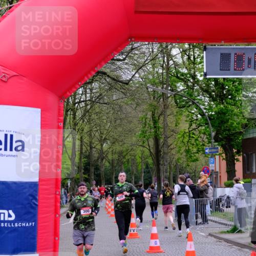 19.04.2026 - Hammer Lauf Tim E. http://msf.ph/oto/9534630 19.04.2026 10:41:01 Ziel 120, 300, 317, 320, 584, 798, 877, 888, 1267 meine-sportfotos.de