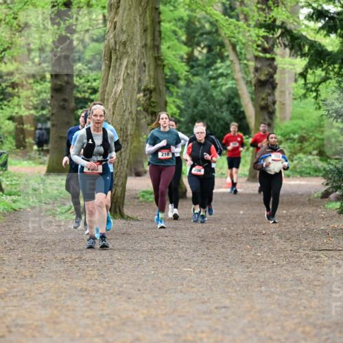 19.04.2026 - Hammer Lauf Dr. Thomas Lammeyer http://msf.ph/oto/9534650 19.04.2026 10:17:08 Laufen 210, 206, 782 meine-sportfotos.de
