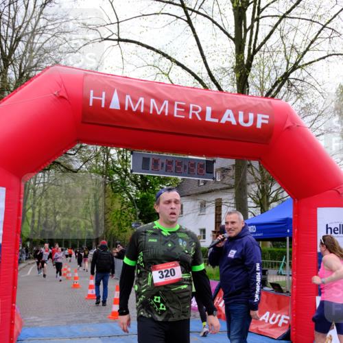 19.04.2026 - Hammer Lauf Tim E. http://msf.ph/oto/9534656 19.04.2026 10:41:04 Ziel 284, 300, 317, 320, 441, 584, 720, 877, 994, 1727 meine-sportfotos.de