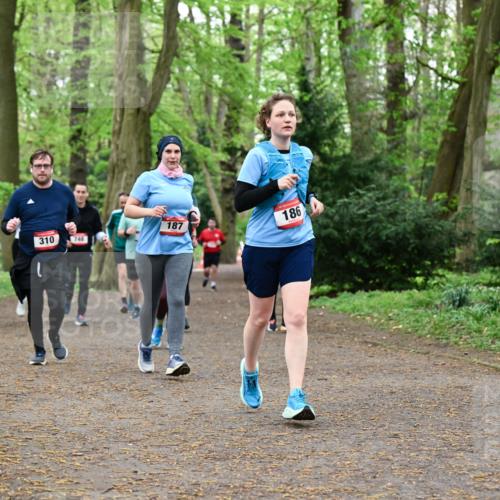 19.04.2026 - Hammer Lauf Dr. Thomas Lammeyer http://msf.ph/oto/9534721 19.04.2026 10:17:15 Laufen 310, 187, 186 meine-sportfotos.de