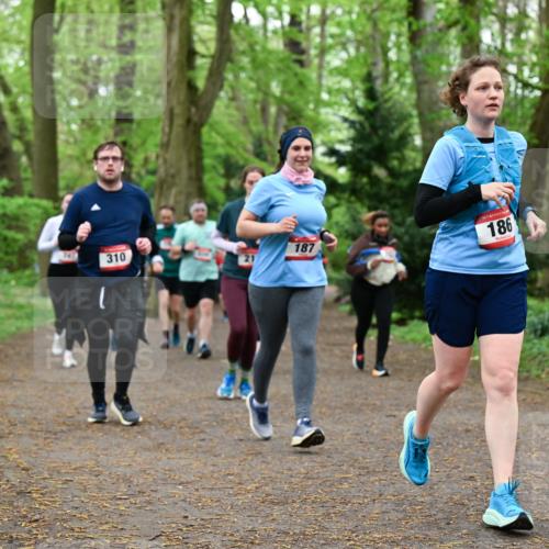 19.04.2026 - Hammer Lauf Dr. Thomas Lammeyer http://msf.ph/oto/9534727 19.04.2026 10:17:16 Laufen 310, 187, 186 meine-sportfotos.de
