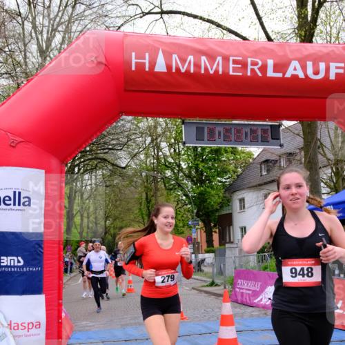 19.04.2026 - Hammer Lauf Tim E. http://msf.ph/oto/9535058 19.04.2026 10:43:32 Ziel 254, 279, 352, 940, 948, 955, 1608 meine-sportfotos.de