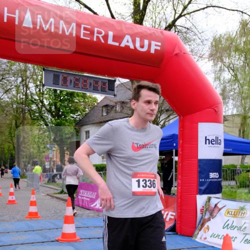 19.04.2026 - Hammer Lauf Tim E. http://msf.ph/oto/9535140 19.04.2026 10:43:52 Ziel 367, 733, 1230, 1239, 1336 meine-sportfotos.de