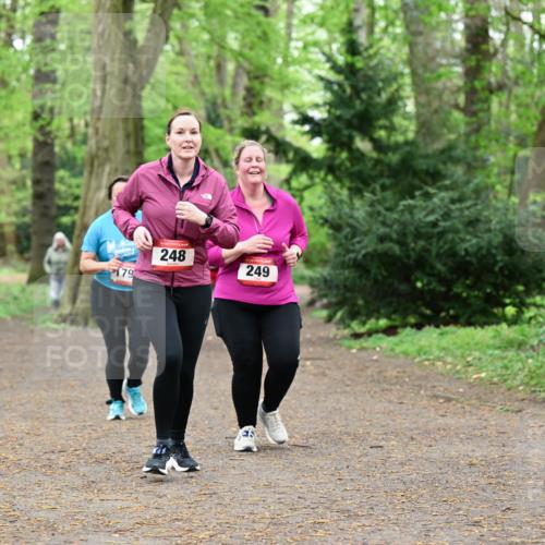 19.04.2026 - Hammer Lauf Dr. Thomas Lammeyer http://msf.ph/oto/9535152 19.04.2026 10:18:02 Laufen 179, 248, 249 meine-sportfotos.de