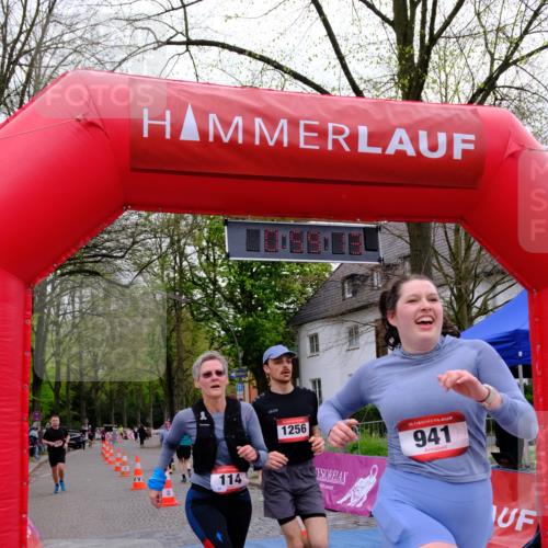 19.04.2026 - Hammer Lauf Tim E. http://msf.ph/oto/9535218 19.04.2026 10:44:21 Ziel 114, 484, 941, 1075, 1767 meine-sportfotos.de
