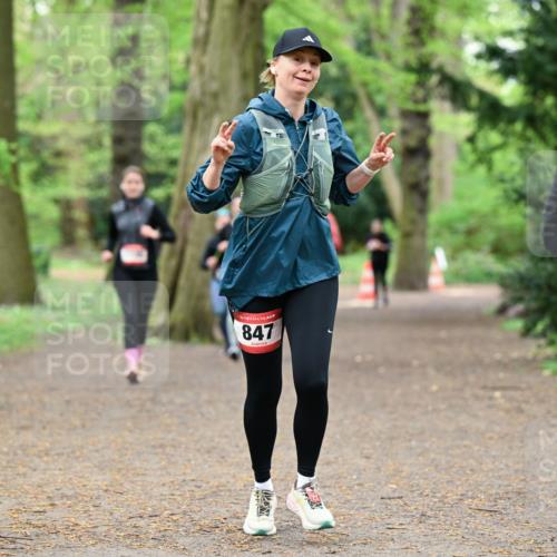 19.04.2026 - Hammer Lauf Dr. Thomas Lammeyer http://msf.ph/oto/9535302 19.04.2026 10:18:23 Laufen 847 meine-sportfotos.de