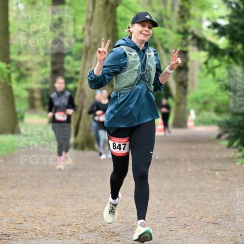 19.04.2026 - Hammer Lauf Dr. Thomas Lammeyer http://msf.ph/oto/9535305 19.04.2026 10:18:23 Laufen 847 meine-sportfotos.de