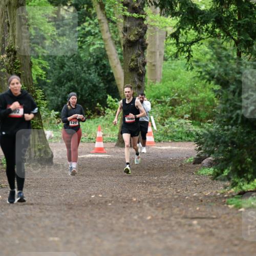 19.04.2026 - Hammer Lauf Dr. Thomas Lammeyer http://msf.ph/oto/9535397 19.04.2026 10:18:36 Laufen 1698, 1297 meine-sportfotos.de