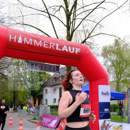19.04.2026 - Hammer Lauf Tim E. http://msf.ph/oto/9535405 19.04.2026 10:45:47 Ziel 669, 716, 783, 1793 meine-sportfotos.de