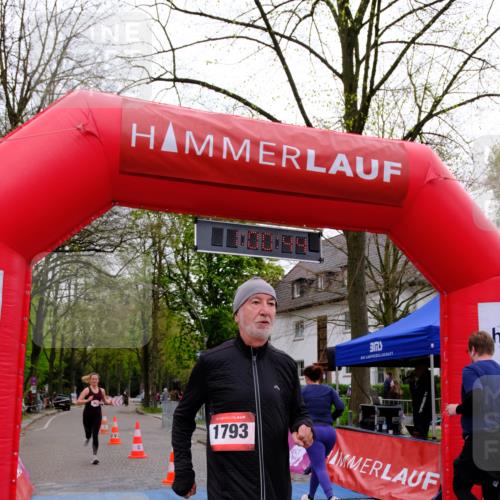 19.04.2026 - Hammer Lauf Tim E. http://msf.ph/oto/9535427 19.04.2026 10:45:52 Ziel 310, 334, 747, 748, 783, 963, 1303, 1793 meine-sportfotos.de