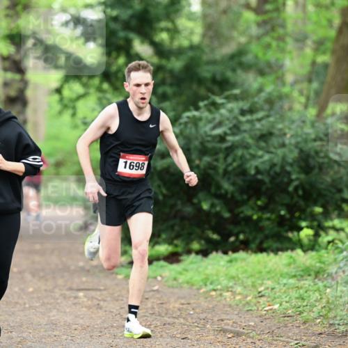 19.04.2026 - Hammer Lauf Dr. Thomas Lammeyer http://msf.ph/oto/9535440 19.04.2026 10:18:43 Laufen 302, 1698 meine-sportfotos.de