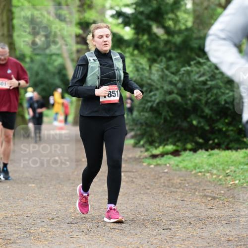 19.04.2026 - Hammer Lauf Dr. Thomas Lammeyer http://msf.ph/oto/9535566 19.04.2026 10:19:01 Laufen 401, 851, 163 meine-sportfotos.de